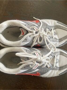 Nike White & Silver Sneakers with Red Swoosh